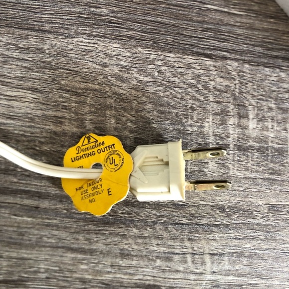 Vtg Electric Three Candle Holiday Decor - Picture 7 of 9